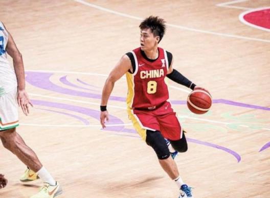 赵睿正式告别新疆男篮：两年真心付出，愿大家一切安好
